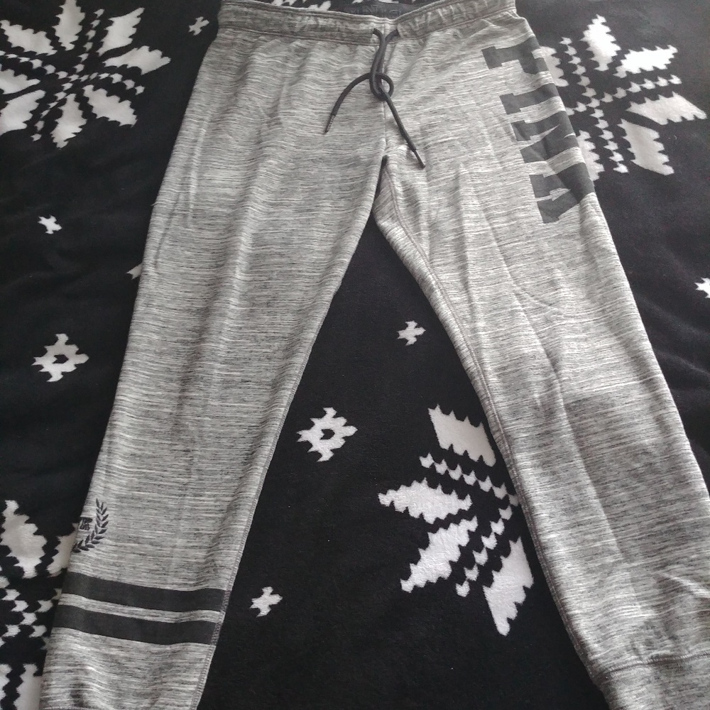 Vs pink jogging sweatpants